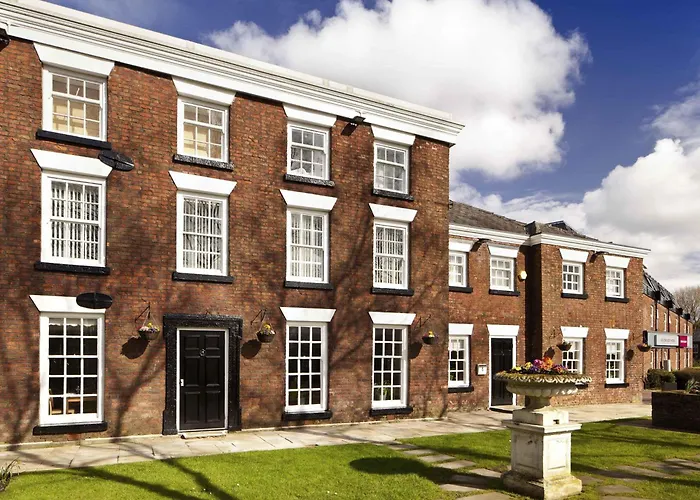 Bolton Hotels