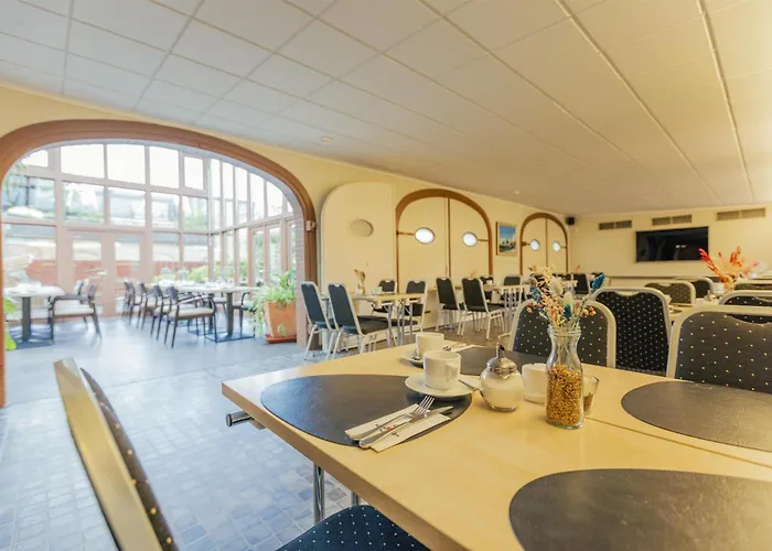 Husum (Schleswig-Holstein) Hotels