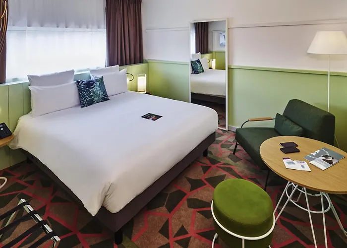 Orly Hotels