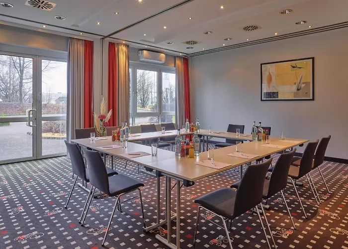 Neumuenster Hotels