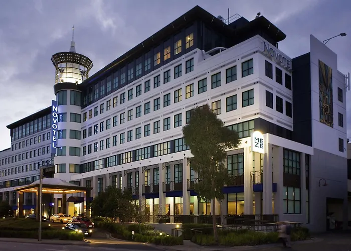 Glen Waverley Hotels