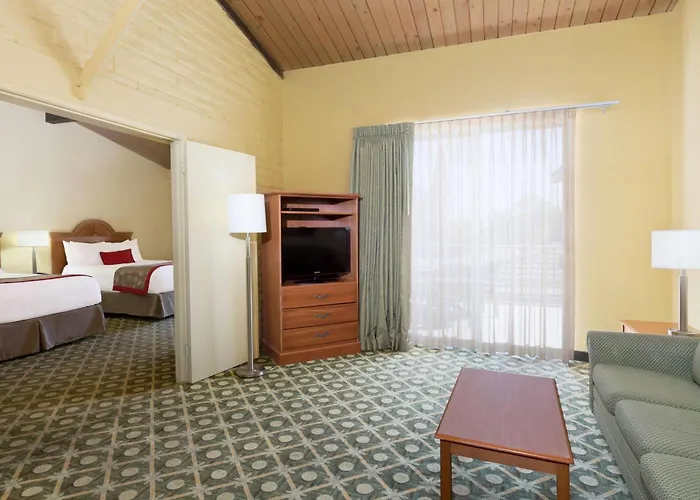 Goleta Hotels