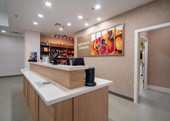 Hampton Inn & Suites Mission