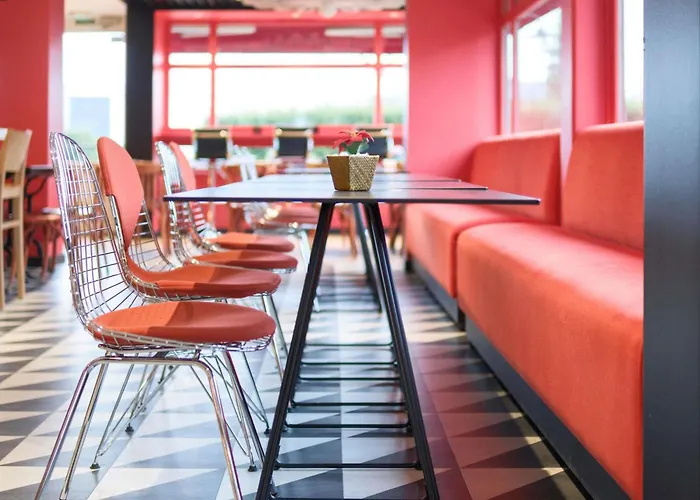 Hotel ibis Strasbourg Sud La Vigie à Ostwald