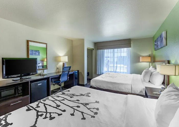 Hewitt Hotels