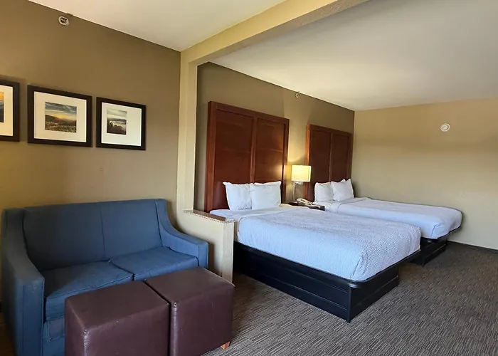 Vista Suites Near Island And Leconte Convention Center Pigeon Forge