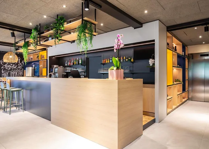 Hotel Ibis Paris Meudon Velizy