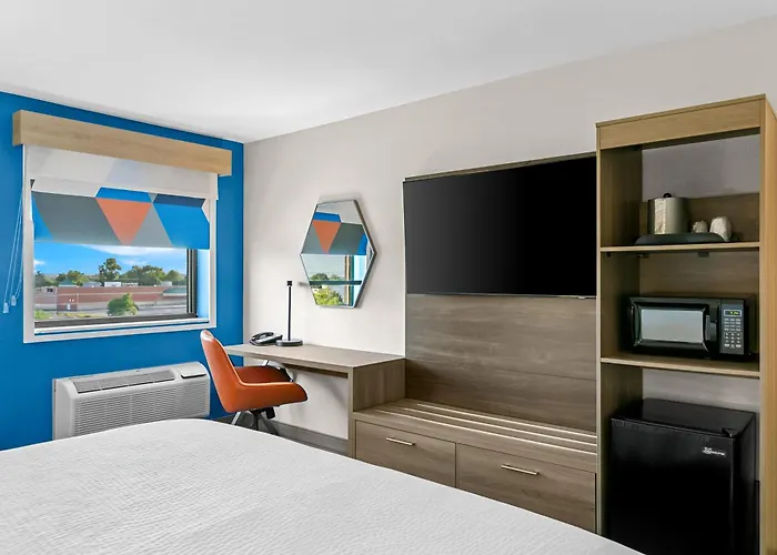 Catonsville Hotels