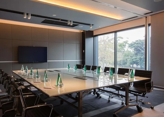 Pullman Sydney Airport Hotel