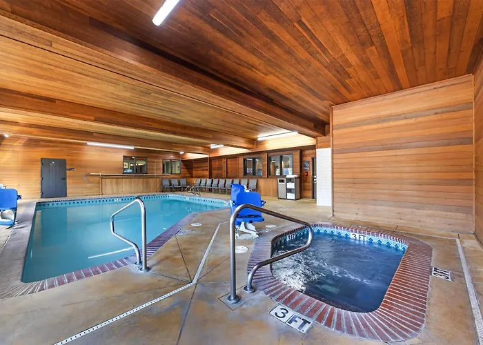 Best Western Cascade Inn & Suites