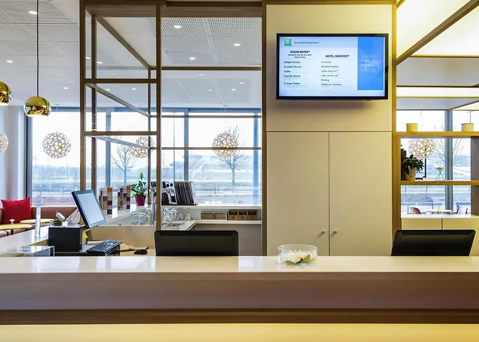 Guyancourt Hotels