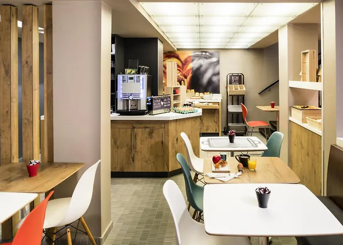Hotel ibis Clichy Centre Mairie