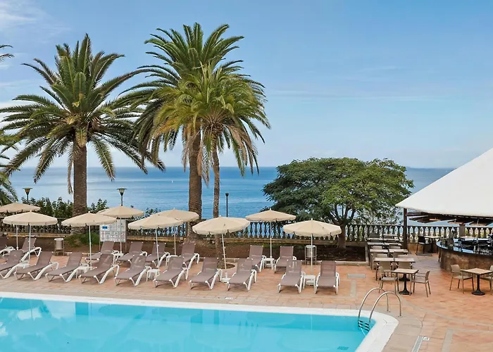 Hoteles en Amadores