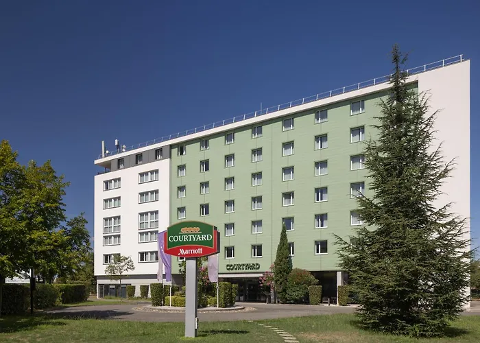 Courtyard By Marriott Toulouse Airport