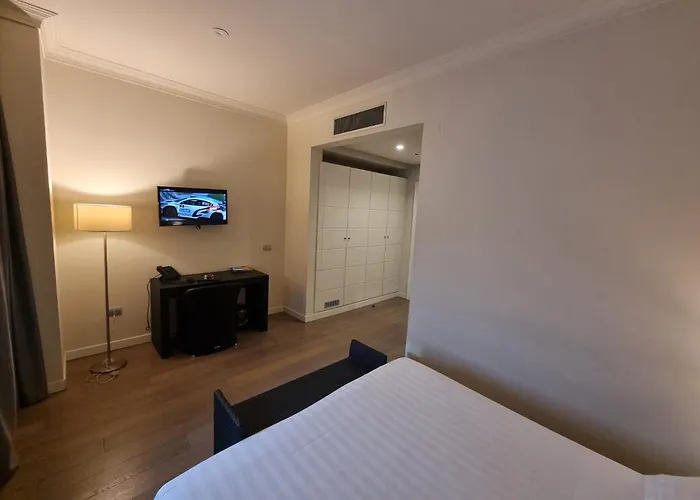 Tag Hotel