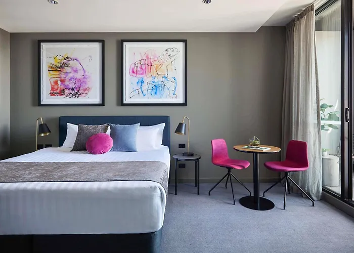 Box Hill Hotels