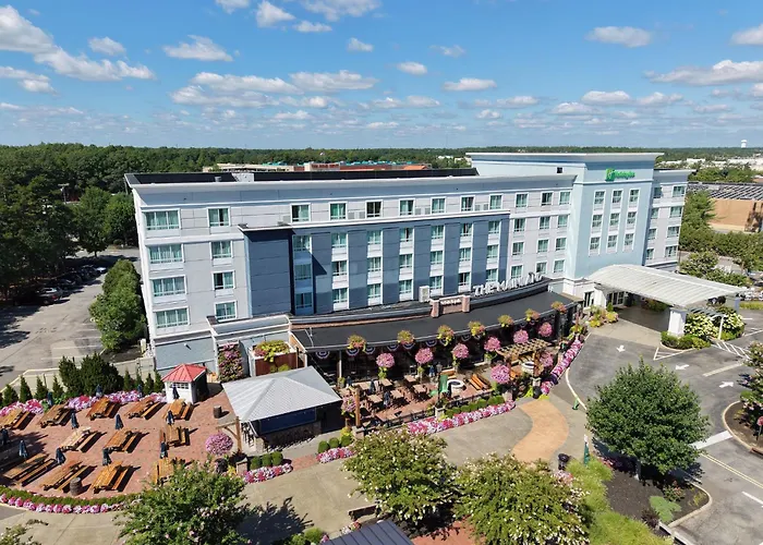 Manahawkin Hotels