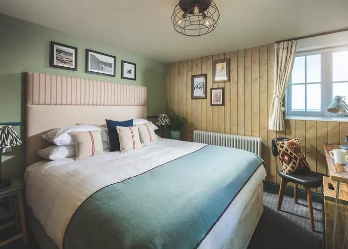 Rock Point Inn Lyme Regis