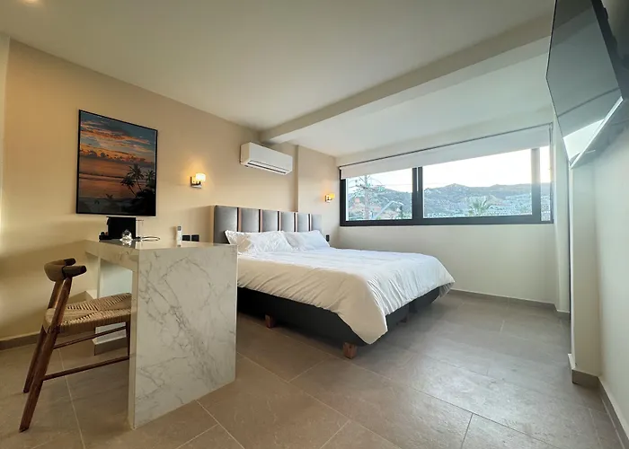 Hotels in LOS CABOS