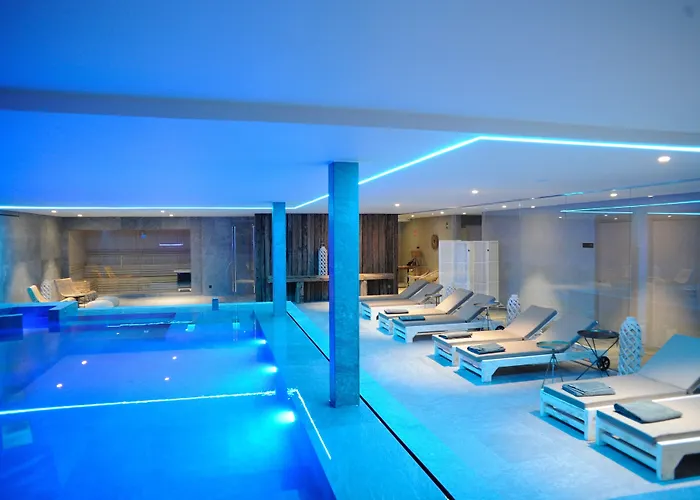 Gava Hotels