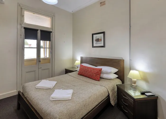 Gulgong Hotels