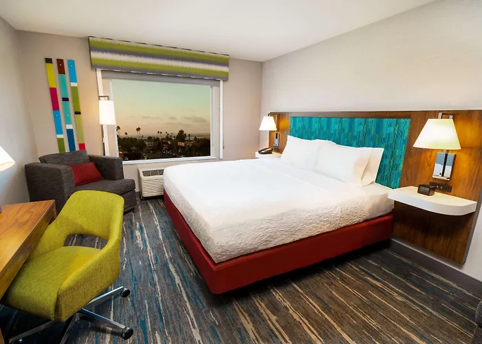 Imperial Beach Hotels