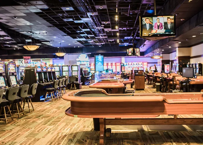 7 Cedars Hotel & Casino