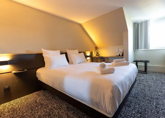 Franqueville-Saint-Pierre Hotels
