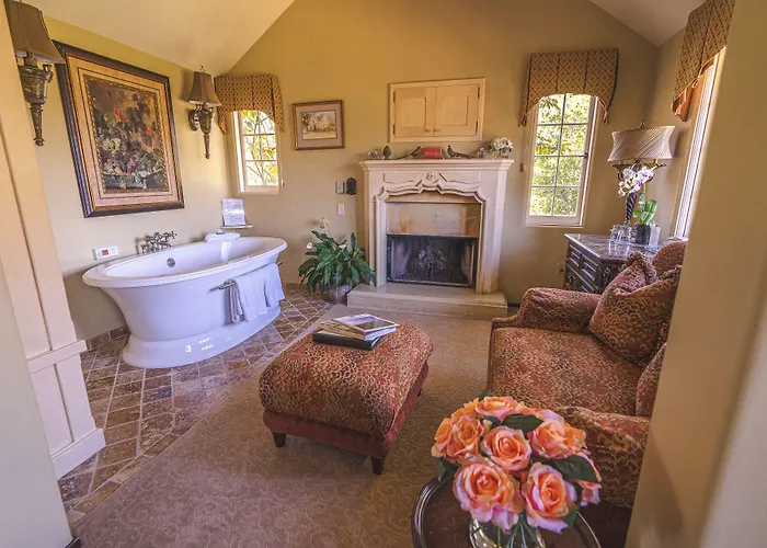 Old Monterey Inn