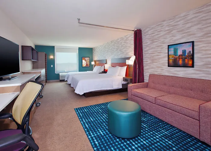 Byron Center Hotels