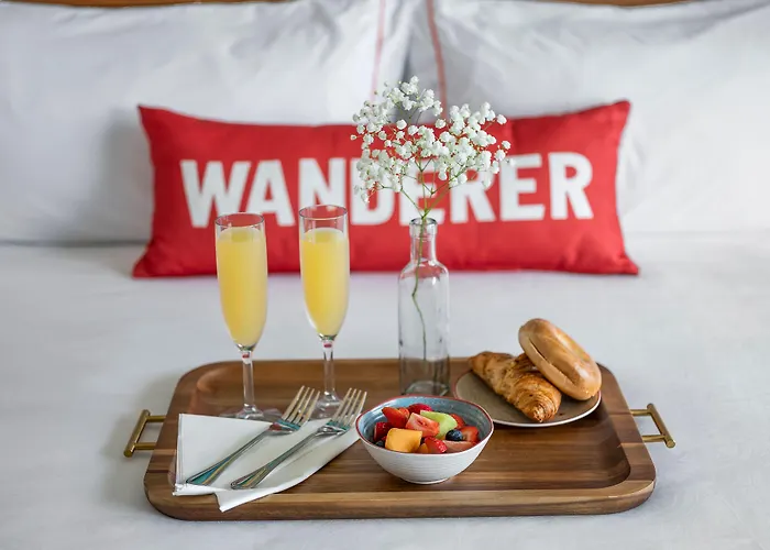 Compass Hotel By Margaritaville Anna Maria Sound
