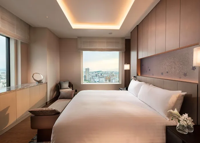 Hiroshima Hotels With Pool