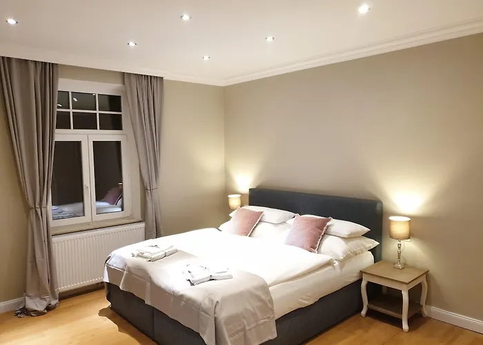 Hotels in Knittelfeld