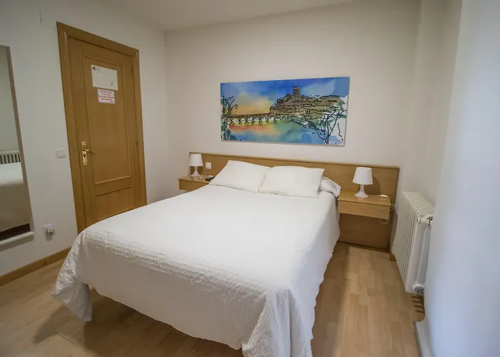 Pension Oasis Zamora