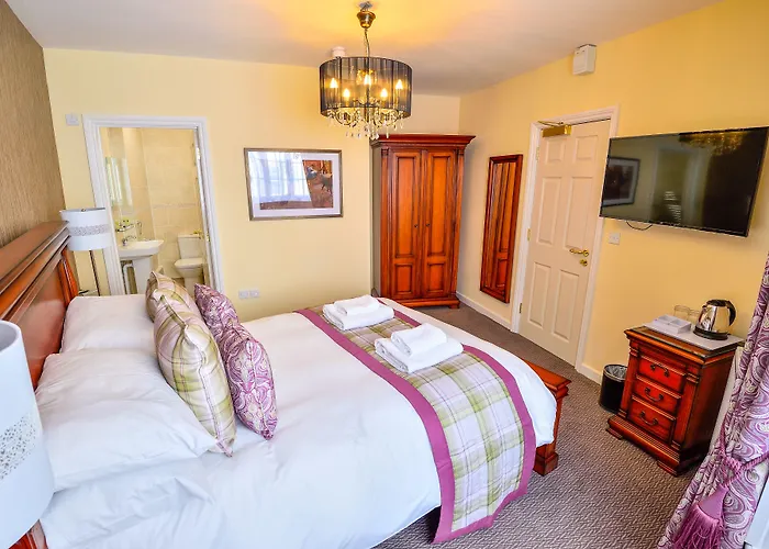 Axminster Hotels