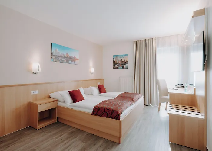 Hotel am Wald Monheim am Rhein