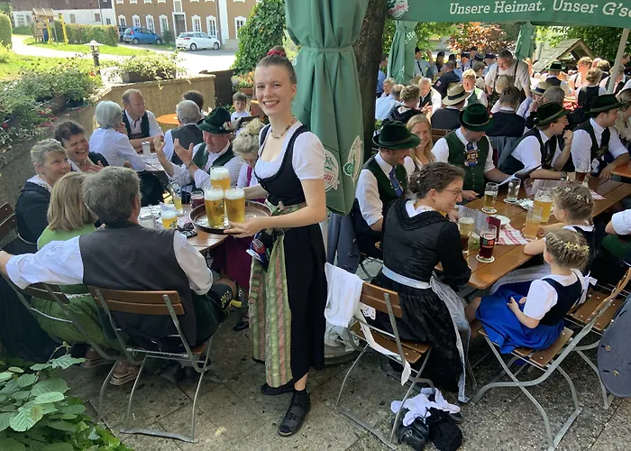 Rohrdorf (Bavaria) Hotels