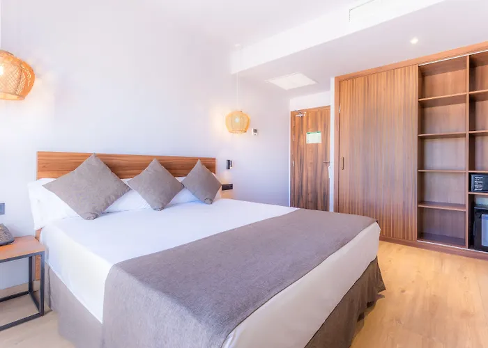 Hotels in Valle de San Lorenzo