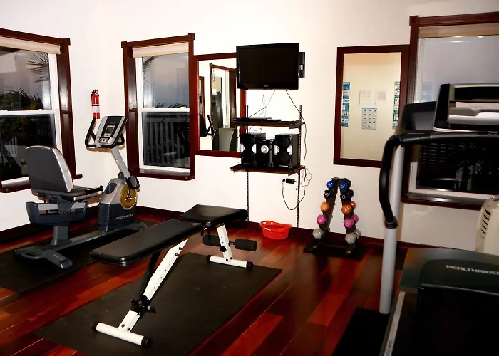 Hotels in Placencia
