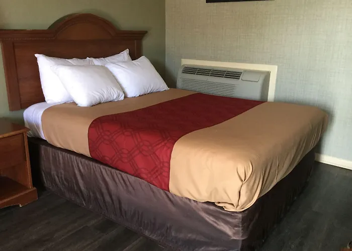 Falls Inn