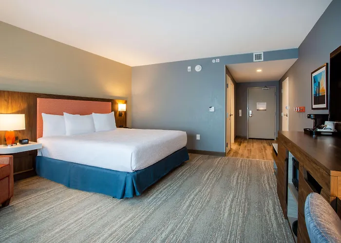 Hampton Inn & Suites North Port, Fl