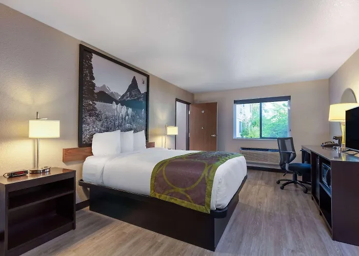 Hotels in St. Regis