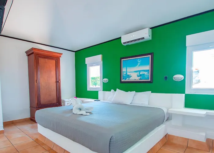 Acajutla Hotels