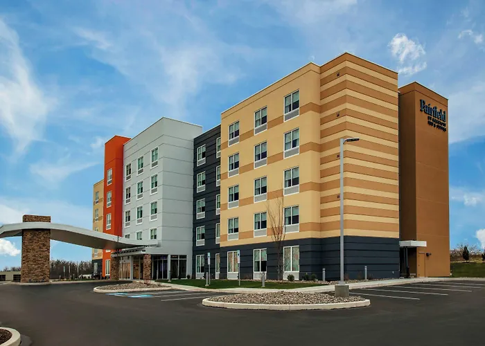 Mechanicsburg Hotels With Pool