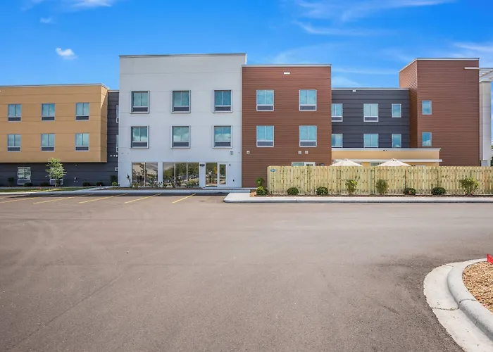 Whitewater Hotels