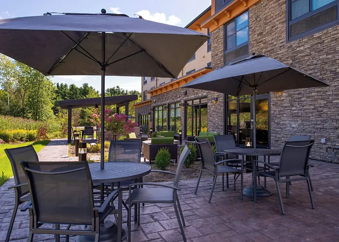 Canton Hotels