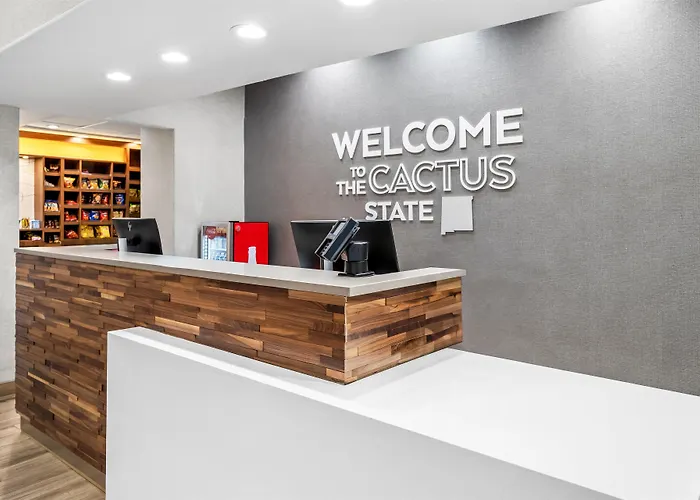 Hampton Inn & Suites Farmington