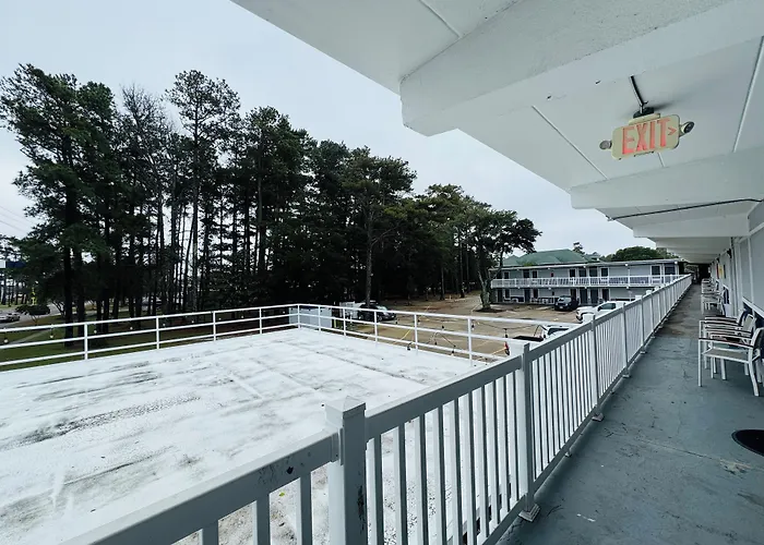 Heart Of Manteo Hotel