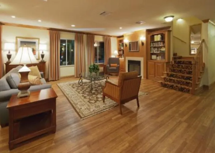 Saraland Hotels