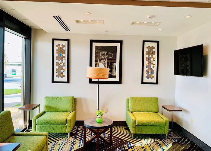 Holiday Inn Express & Suites - Middletown By Ihg